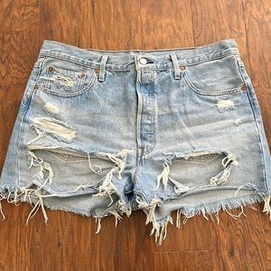 Levi’s shorts
